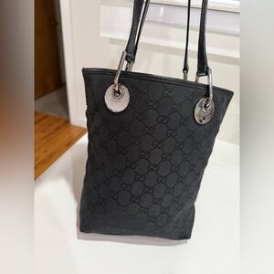 ❌SOLD❌  Gucci Black Monogram Tote Bucket Bag